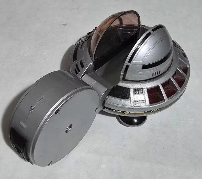 Vaisseau san ku kai space saucer tonto sidéro - photo numéro 4