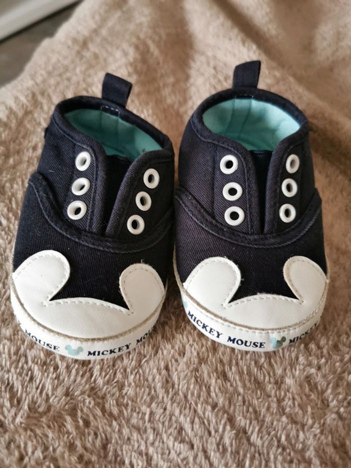 Chaussons Disney mickey 6 12 mois