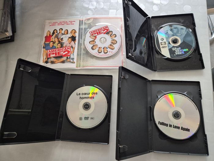 Lot 4 dvd, TBE 💿 - photo numéro 3