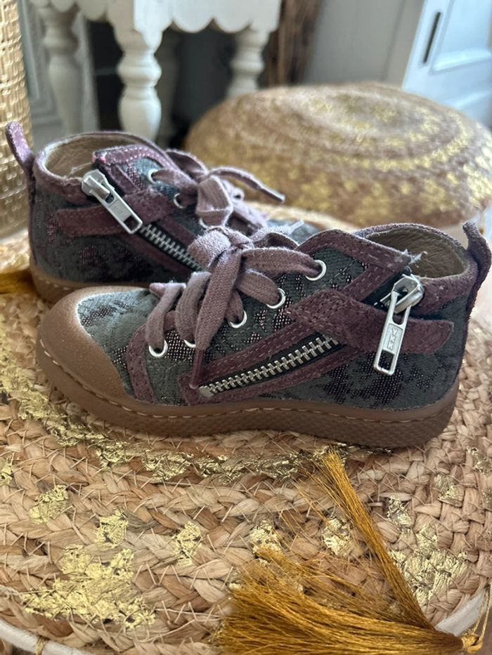 Exellente chaussure de qualité en cuir 10IS - photo numéro 2