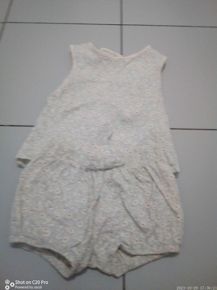 Lot combi short taille 2 ans