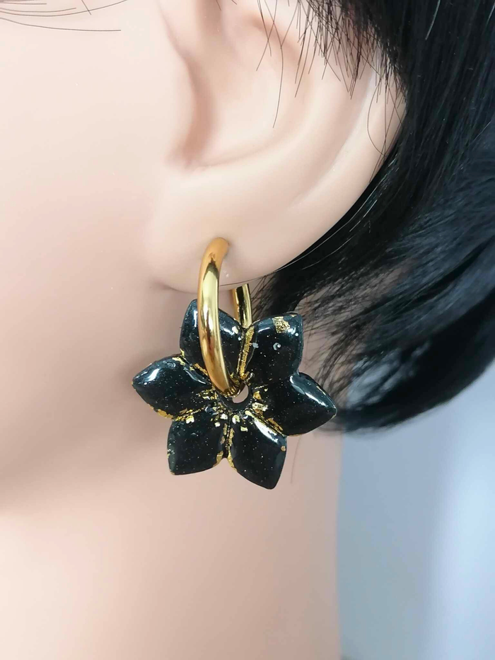 Pampilles fleurs colorées en pâte polymère – Charms interchangeables pour boucles d’oreilles - photo numéro 5