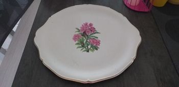 Joli plat ancien à tarte ou autre