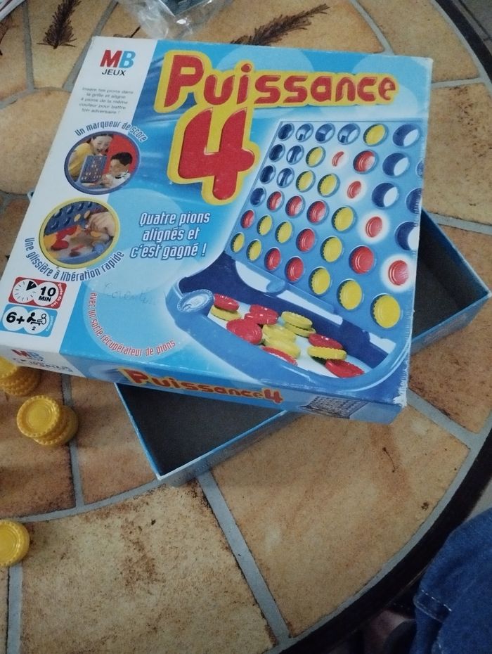 Jeu de société Puissance 4 - photo numéro 8