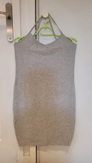 Robe été moulante bretelles croisées 90% coton