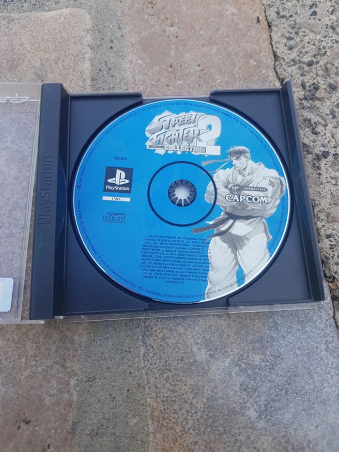 Jeu Playstation Street Fighter 2 collection
