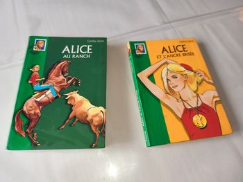 Lot livres Alice