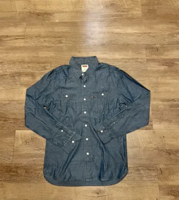 Chemise levi’s en jean taille S