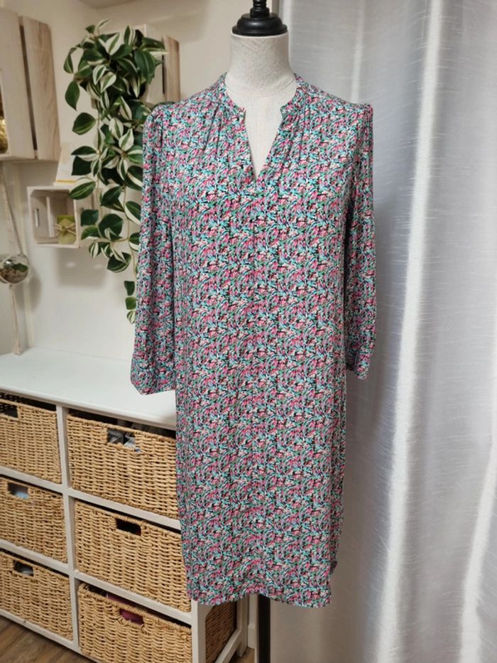 Robe motifs Caroll taille 38
