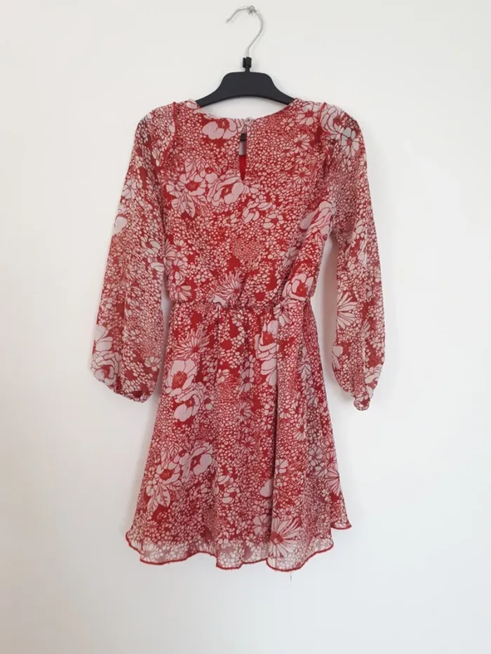 Joli robe légère transparente aux manches 6 ans - photo numéro 3