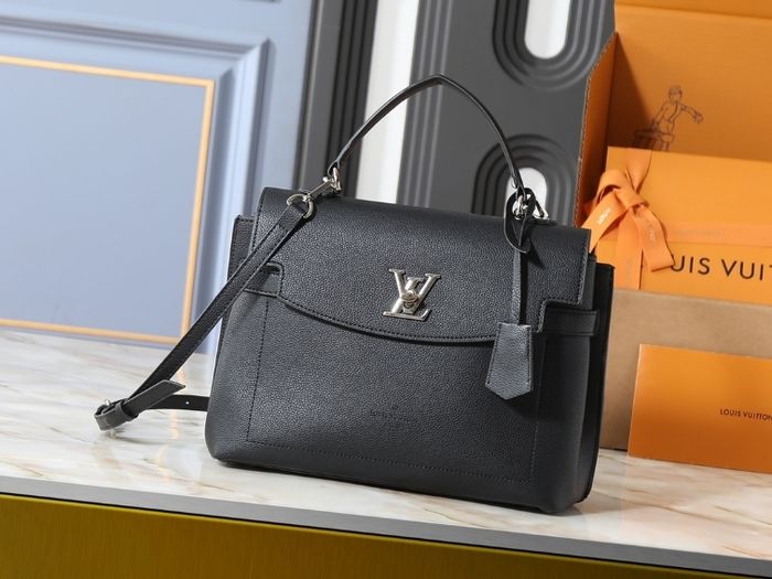 Louis Vuitton M51395