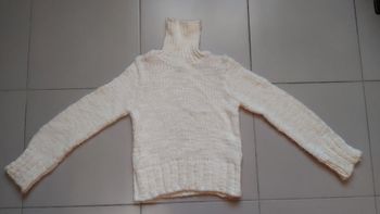Pull col roulé taille 2