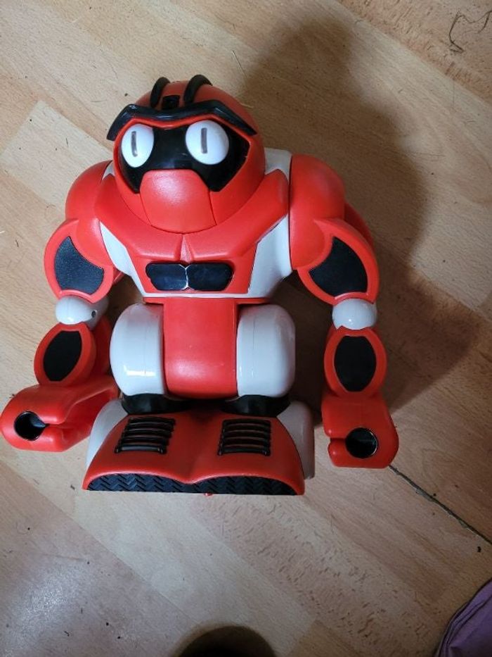 Boombot le robot interractif Preciozi
