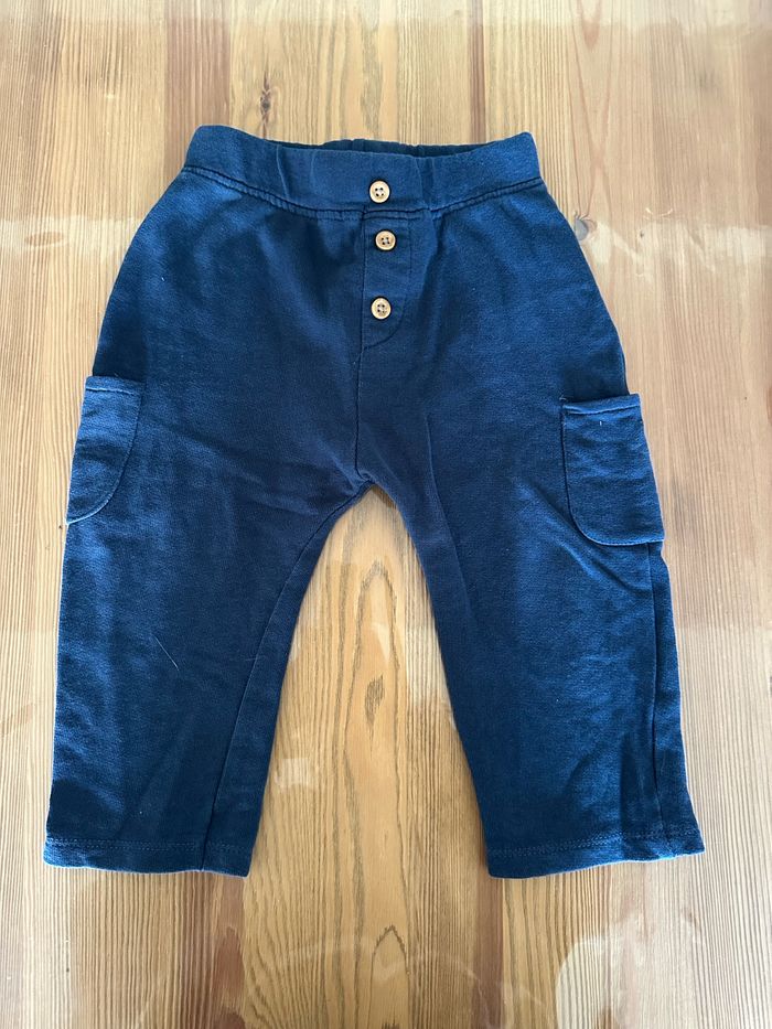 Lot pantalon garçon 18  mois - photo numéro 3