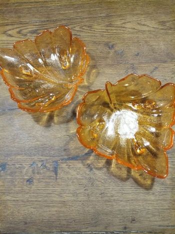 coupe dessert ou salade forme feuille