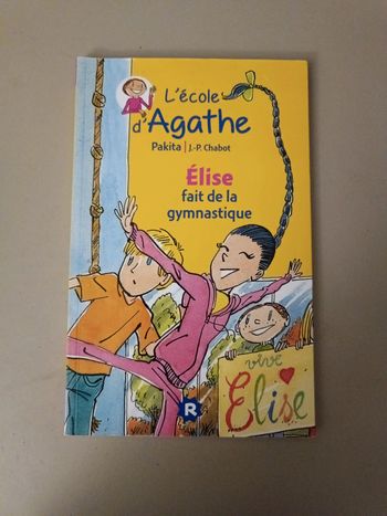 L'école d'Agathe Élise fait de la gymnastique