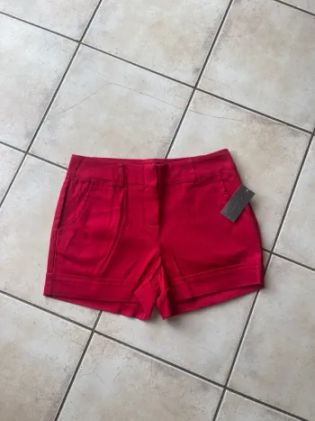 Short femme élégant