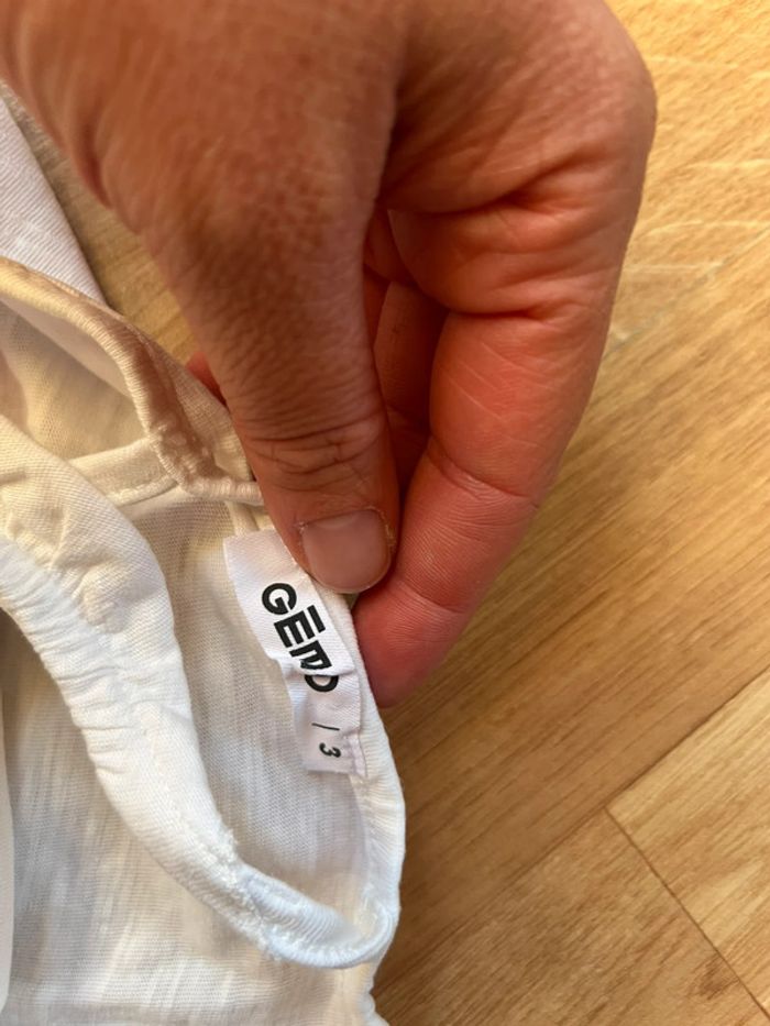 Lot de 2 débardeurs fille taille 3 ans - photo numéro 2