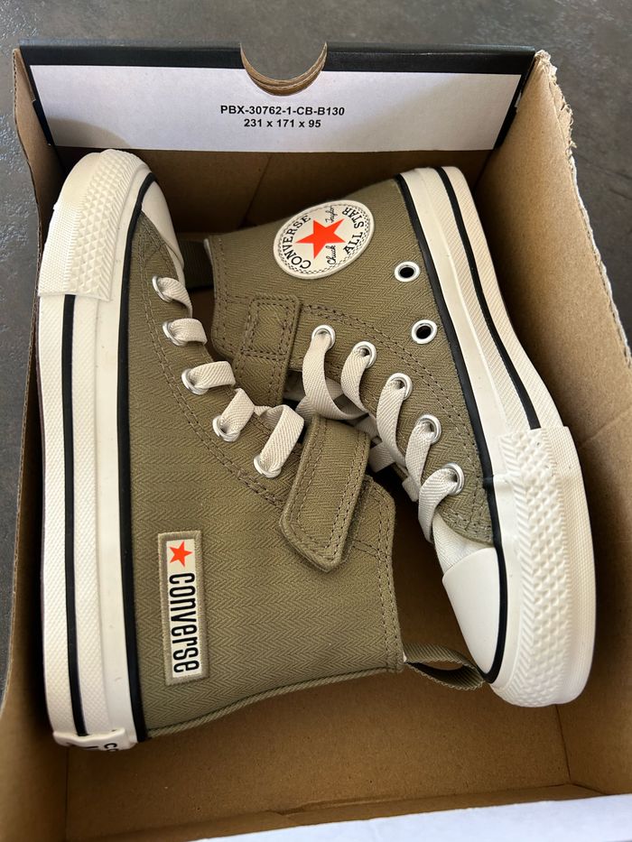 Converse neuves t 28