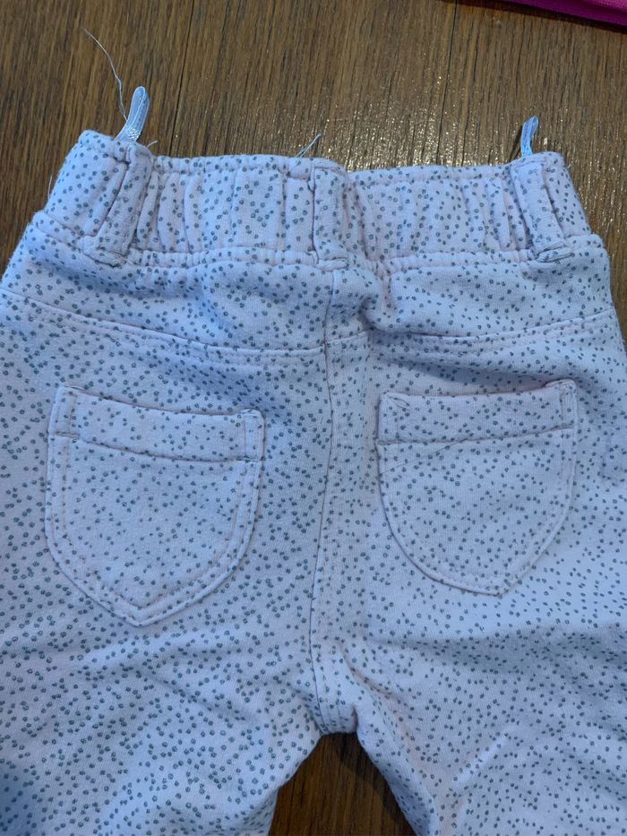 Lot 2 leggings + 2 bandeaux offerts taille 3 mois - photo numéro 5