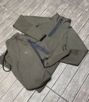 Ensemble Nike