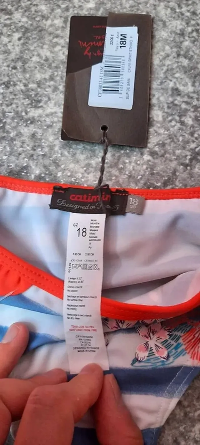 Catimini culotte de maillot de bain neuf
Taille 18 mois - photo numéro 6