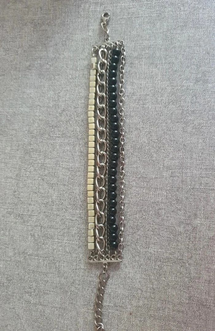 Bracelet rockeuse multirangs - photo numéro 2