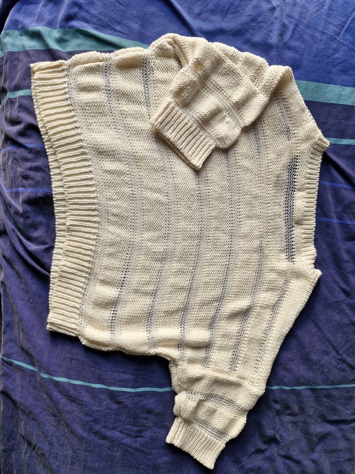 Magnifique pull court déco jeu de transparence - photo numéro 10