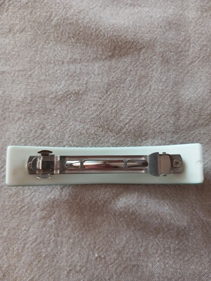 Barrette vert brillant - photo numéro 3