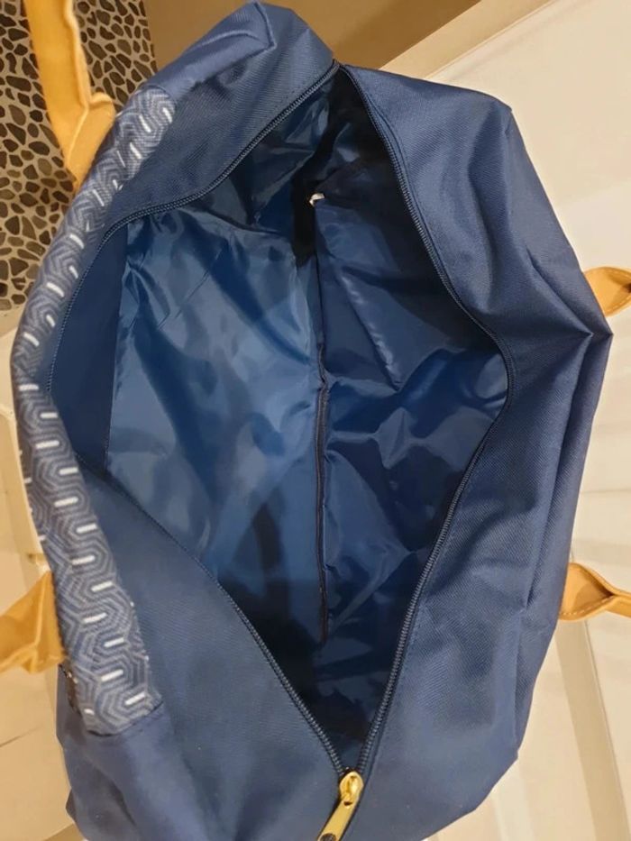 Sac de voyage "La Maison du Voyage" - photo numéro 3