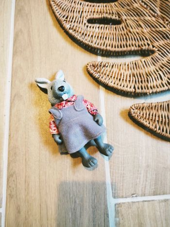 🐰Poupée petite lapine avec robe grise Les copains de la forêt marque Berchet