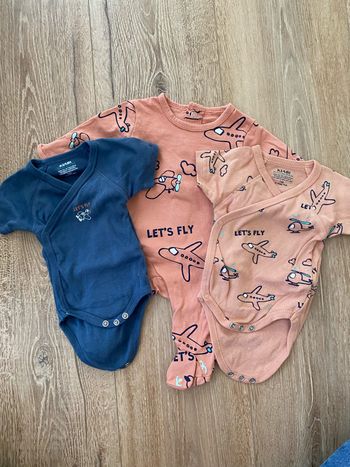 Lot pyjama 2 bodies 1 mois