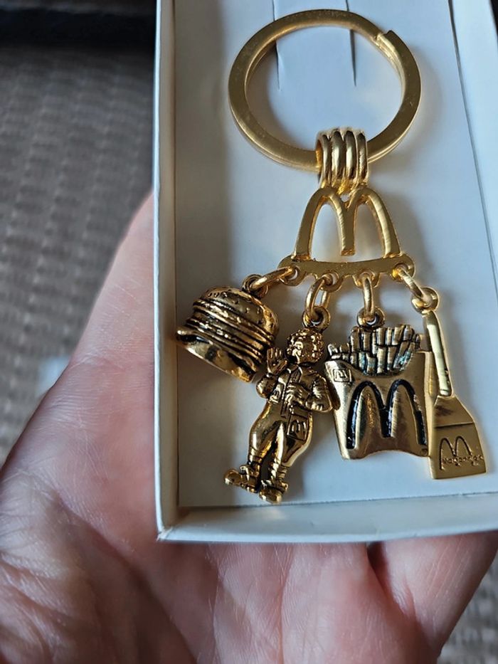 Porte clé McDonald's vintage - photo numéro 4
