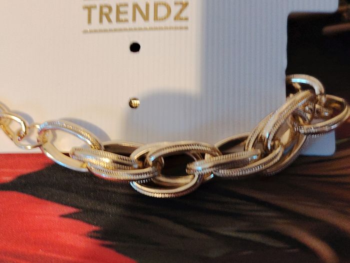 Bracelet doré - photo numéro 2