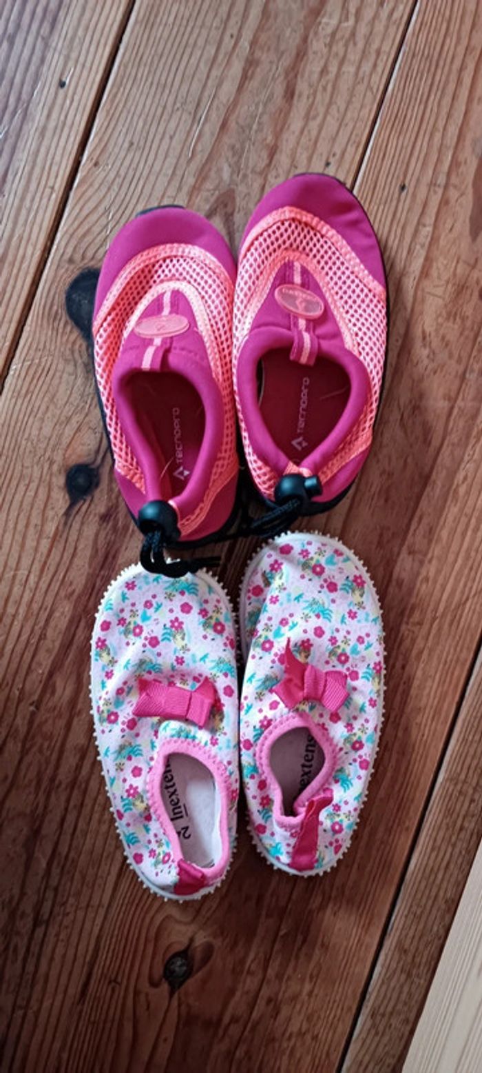 Lot chaussures plage 24