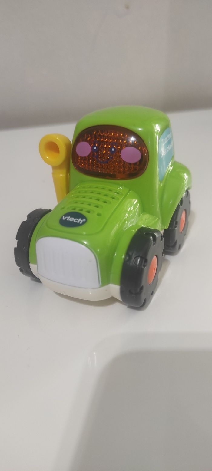 Tracteur tutu bolide de vetech pile neuve - photo numéro 3