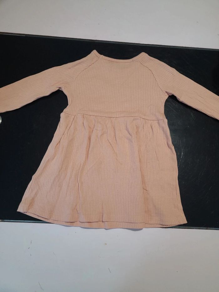 Petite robe - photo numéro 6