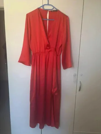 Sublime Robe 👗 effet satiné Zara Taille S/36