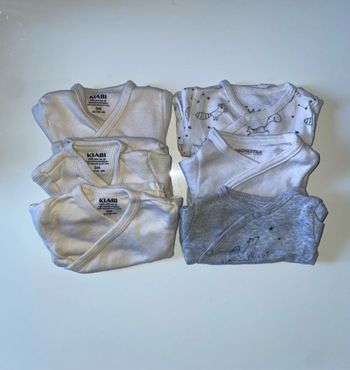 Lot 6 bodies taille naissance