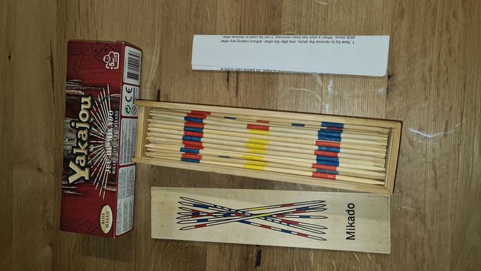 Coffret bois massif Mikado des éditions Yakajou,