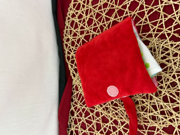 livre tissu coccinelle - photo numéro 4