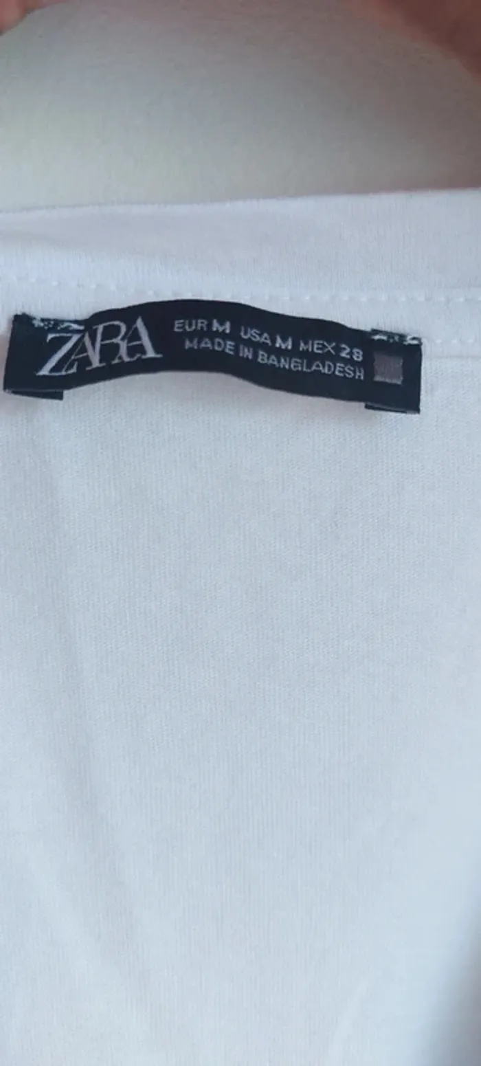 Tee- shirt blanc basique Zara, neuf, 100% coton, taille M - photo numéro 3