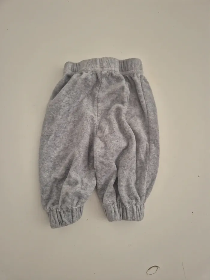Pantalon 3 mois - photo numéro 3