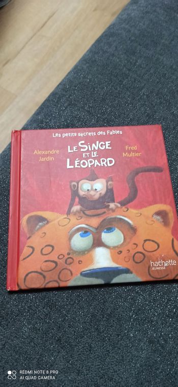 Livre le singe et le léopard