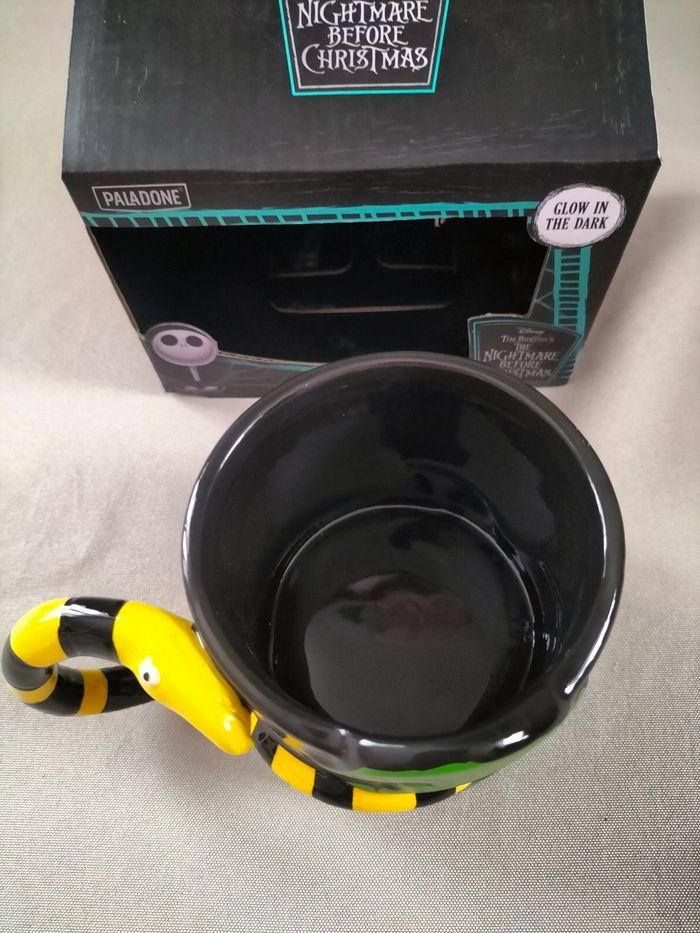 🖤 Mug Oogie Boogie de Mr Jack - Glow in the dark - Neuf - Disney 🖤 - photo numéro 3