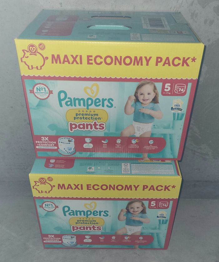 Lot de 148 couches culottes Pampers Premium Protection pants taille 5