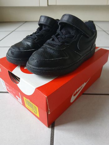 Nike court