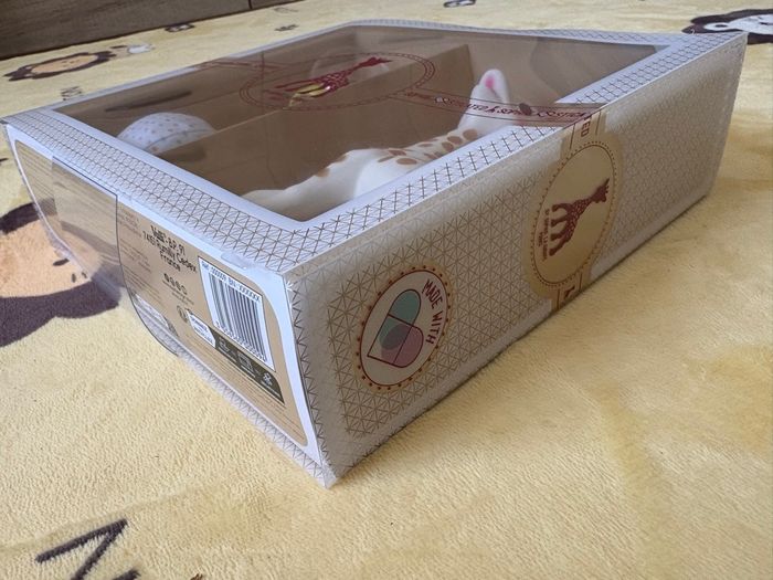 Neuf coffret Sophie hochet - photo numéro 4