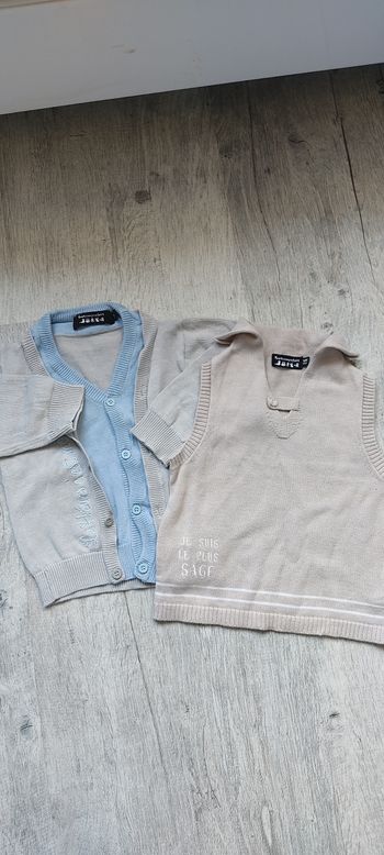 Lot 2 pull léger 12 mois