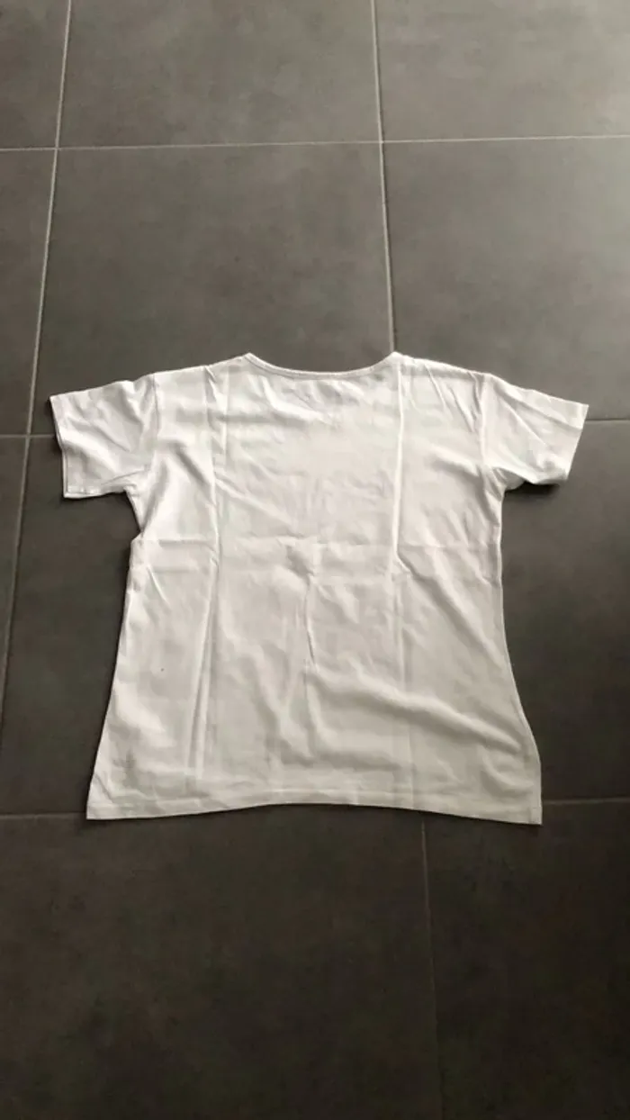 T shirt - photo numéro 4